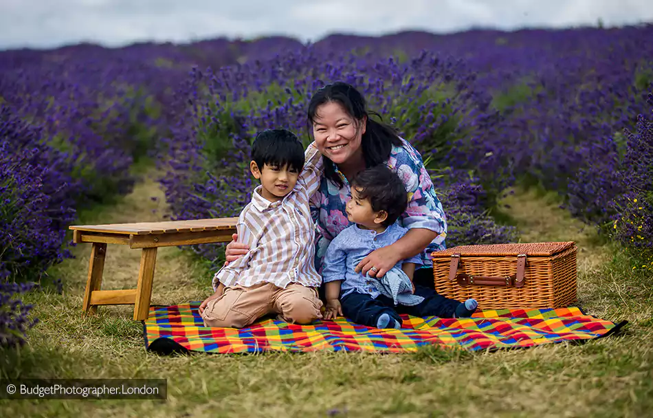 Family shoot in Mayfield Lavender Field