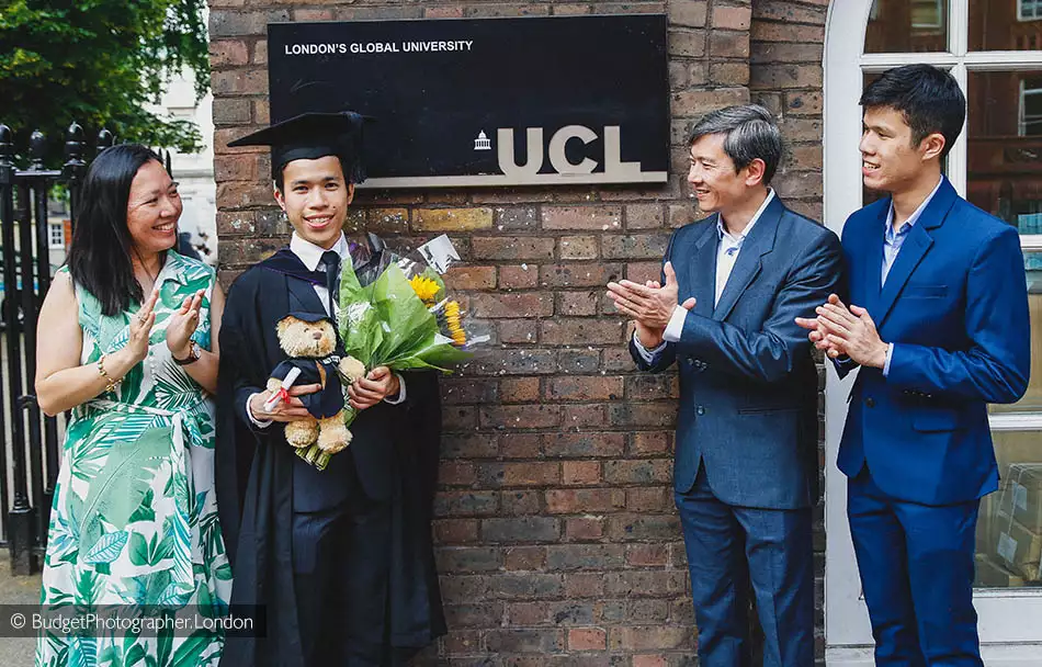 Graduation Photographer in London